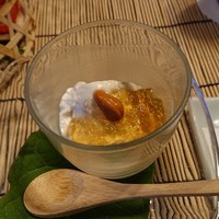 黒茶屋 - 勾玉豆腐