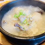 韓国家庭厨房 名家 - グツグツ「参鶏湯」