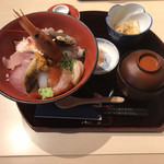 三枚目 助五郎 - 海鮮丼