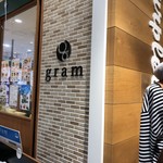 gram - 外観