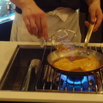 銀座メゾン アンリ・シャルパンティエ - クレープ・シュゼット、ホールにて仕上げ⑨