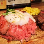 ステーキ&バル ブロック - ローストビーフ丼