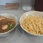 Menya Hakutouwashi - 特製つけ麺（大）