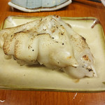 Yakiton Daruma Kamiigusa - 焼き豚足ハーフ…290円