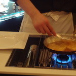 銀座メゾン アンリ・シャルパンティエ - クレープ・シュゼット、ホールにて仕上げ⑪