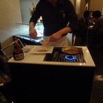 銀座メゾン アンリ・シャルパンティエ - クレープ・シュゼット、ホールにて仕上げ⑫