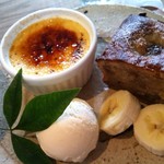 Cafe KURARI - バナナのケーキ