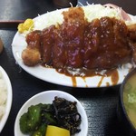 大衆食堂 まんだらや - トンカツ定食　750円