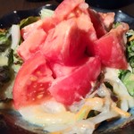 町衆料理 京もん - トマトと京水菜のサラダ　白みそドレッシング 