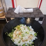 茉莉花 - ごはん(小)を投入して混ぜ合わせた後