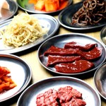 Rojiura Yakiniku Makkusu Za Horumon - 