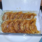 大阪王 - 料理写真:焼き餃子2人前
