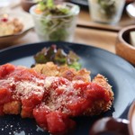 カフェ ホーム - チキンカツトマトソース