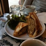 UA Cafe - 