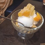 青山ガパオ食堂 - ココナッツアイス