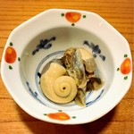 小魚料理 とみ助 - サザエの肝は新鮮そのもので実に美味でした！！(o^^o)