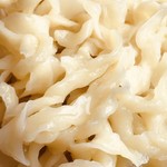 つけめん 丸長 - つけめん 中盛(えのき)＠900円の麺アップ