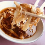 つけめん 丸長 - つけめん 中盛(えのき)＠900円の麺