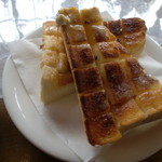 ミル - トースト220円