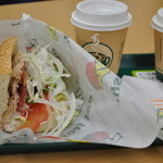 サブウェイ - 「BLT」にツナを入れて、トマトとタマネギ増量