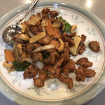 Chinka Saibou - 鶏肉とカシューナッツの炒め物