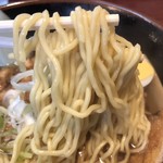 ふぁみりぃ中華 大王 - 麺