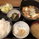 Yoshitsuneya - ♪肉豆腐定食￥750