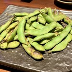 土風炉 - 産直焼き枝豆530円