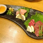 Yakitori Danna - 鶏刺し三種盛り 　￥1,200