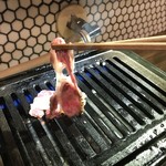 あか牛焼肉専門 和牛一頭流 肉萬 - 