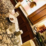 ラ･メゾン･デュ･ショコラ - 「テタンジェとボンボン・ドゥ・ショコラ　2粒とのマリアージュ」