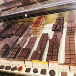 ラ･メゾン･デュ･ショコラ - 美しいショコラ
