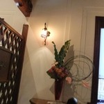 横浜うかい亭 - 生け花が素晴らしい