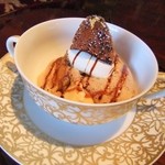 横浜うかい亭 - デザート（キャラメルパフェ）