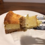 煎りたて ハマ珈琲 - チーズケーキ 380円