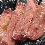 駅前焼肉 桜 - 厚タン