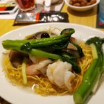 Noodle Place Restaurant - なんか麺