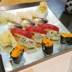 金太楼 - 寿司盛り合わせ