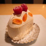 イデミスギノ - エベレスト（2011年12月22日）