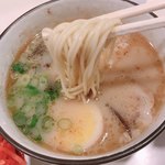 秀ちゃんラーメン - 熊本中太麵