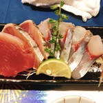 しか野 - 鰹刺し、関アジ刺し