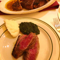 ベンジャミンステーキハウス 六本木 - クリームスピナッチとマッシュポテトは欠かせません