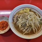 千里眼 - ラーメン 麺130g ヤサイ少な目・ニンニク・ショウガ・アブラちょっとのカラアゲ別皿で 750円