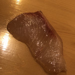 鮨 しゅん輔 - 天然間八。筋肉質だけど健全な脂に舌がしびれます