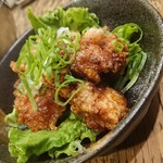 Taishuusumibi yakiton butta - 鶏の旨唐揚げ