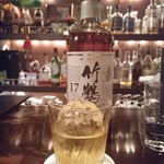 BAR 鶴亀 - 竹鶴17年