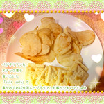 ミニストップ - 料理写真:◆塩のみで味付けしたポテトチップス◆　◆チーズクラッカー◆