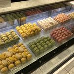 ピエール・エルメ・パリ - エルメさんといえばマカロンも！