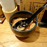 釜喜利うどん - ［2019/08］天かすは干しえび入りです。