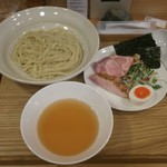 麺屋さくら - 冷やし塩つけ麺 ゼンメの雫